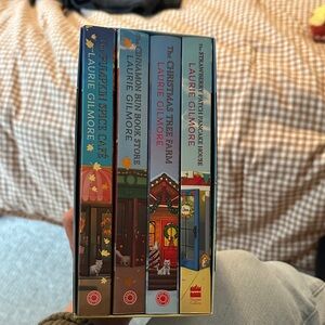 Laurie Gilmore Book Set - Multicolor